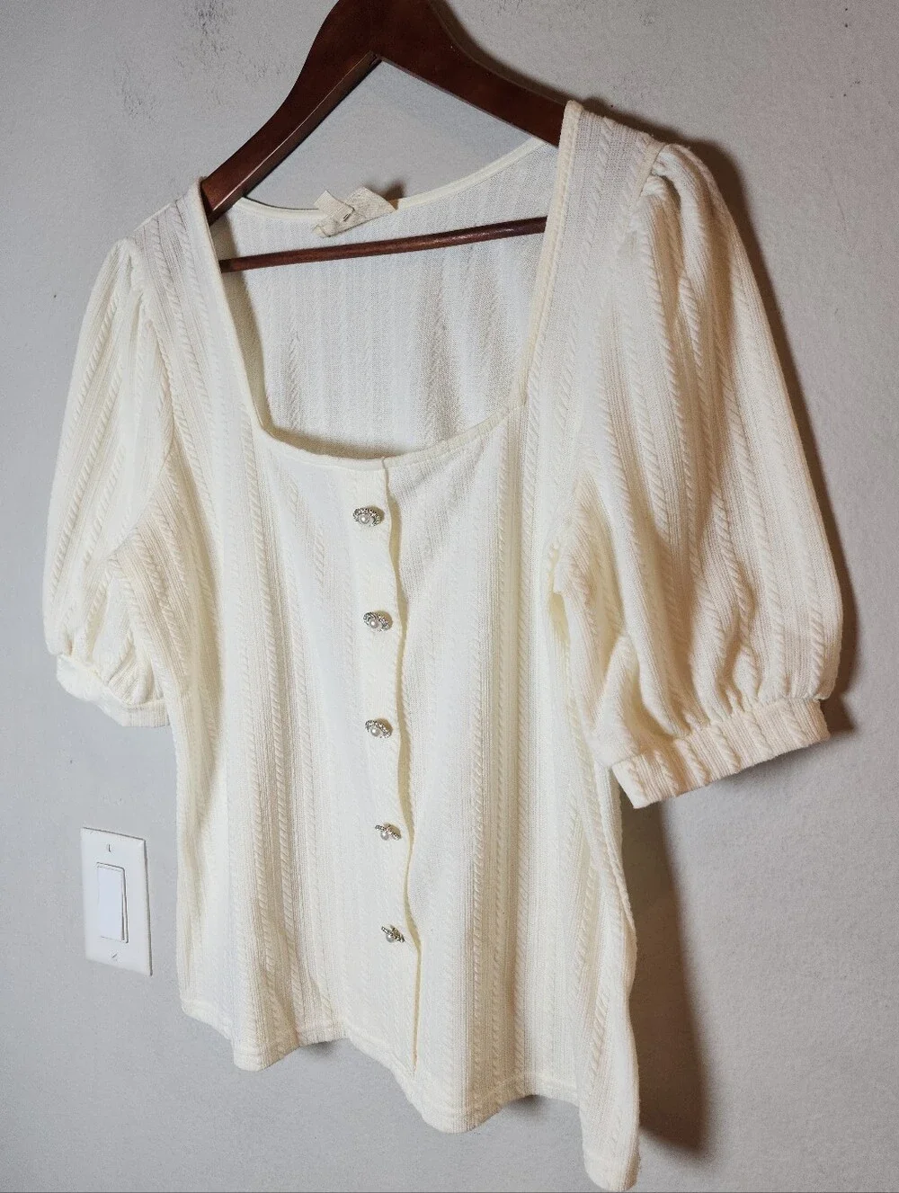 Faux Pearl Rhinestone Button Cream Pullover Lightweight Cable Knit Top Size XL